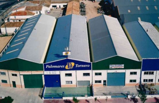 Nave en Campollano